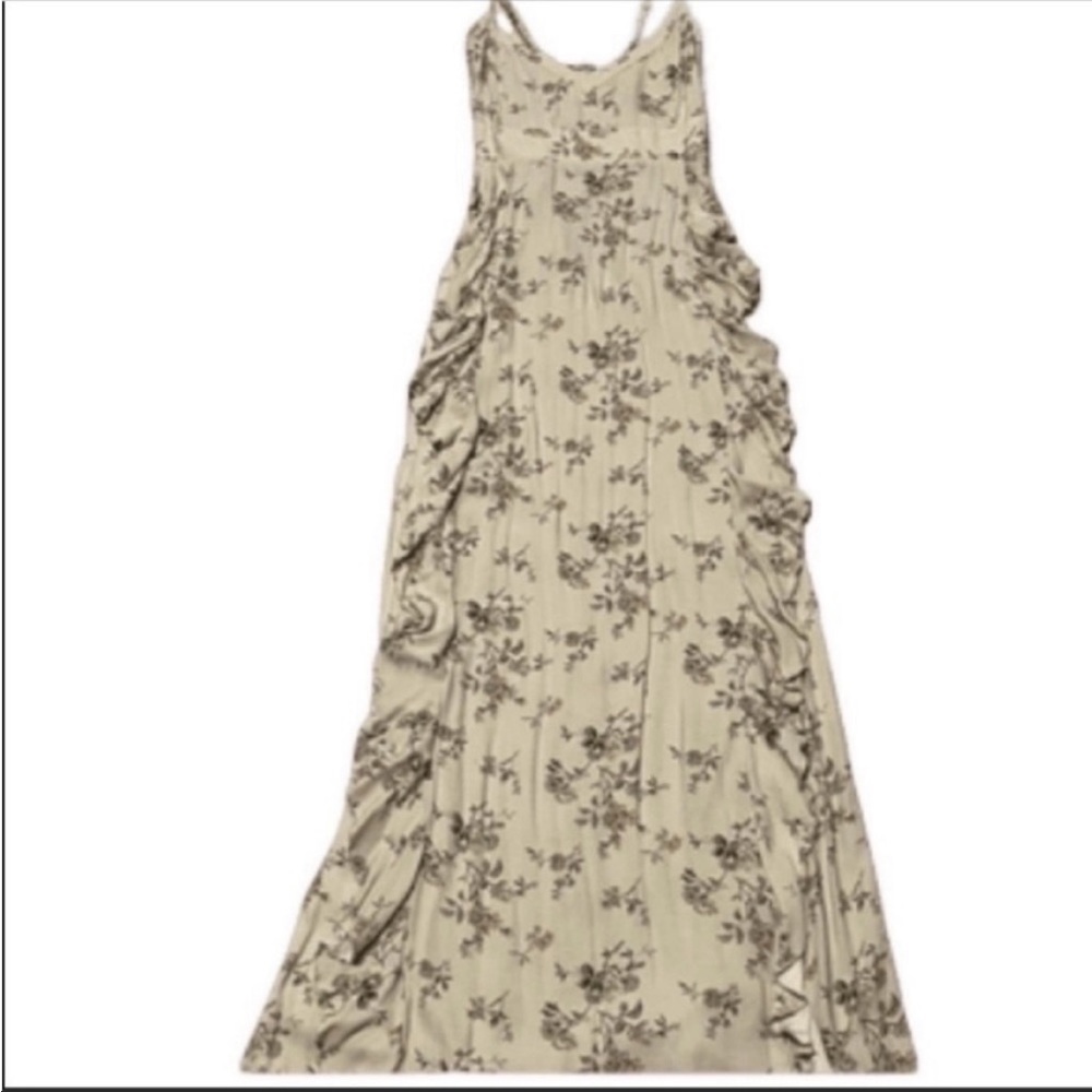 CHASER floral open lace up back spaghetti strap boho maxi dress. Size XS.
